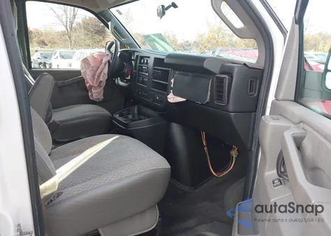 2017 Chevrolet Express 2500 Lt from USA, damaged, VIN 1GAWGFFG9H1136980